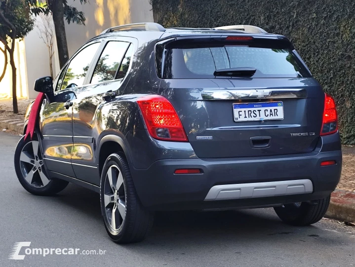 TRACKER 1.8 MPFI LTZ 4X2 16V FLEX 4P AUTOMÁTICO