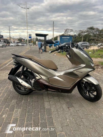 PCX 150 DLX ABS