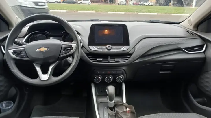 ONIX 1.0 Turbo Plus LT