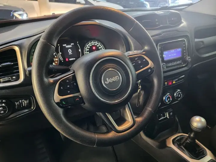 Renegade Sport 1.8 4x2 Flex 16V Mec.