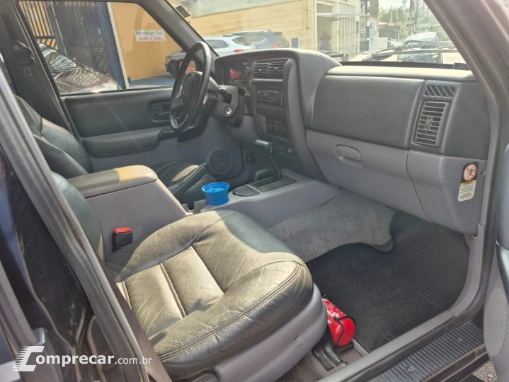 CHEROKEE 4.0 Sport 4X4 12V