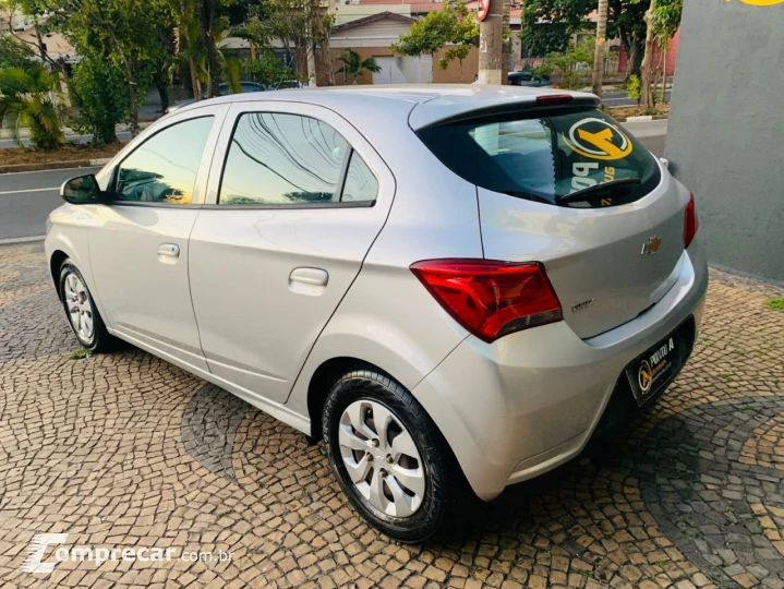 ONIX HATCH LT 1.0 8V FlexPower 5p Mec.