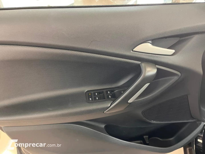 Tracker 1.0 4P FLEX TURBO LTZ AUTOMÁTICO