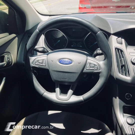 FOCUS 2.0 SE Fastback 16V