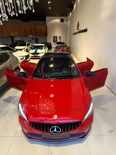 CLA 200 1.6 First Edition Turbo