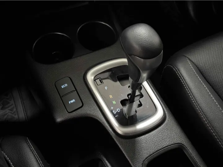 HILUX 2.8 D-4D TURBO DIESEL CD SRX PLUS 4X4 AUTOMÁTICO