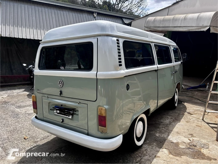KOMBI 1.6 MI Carat 8V