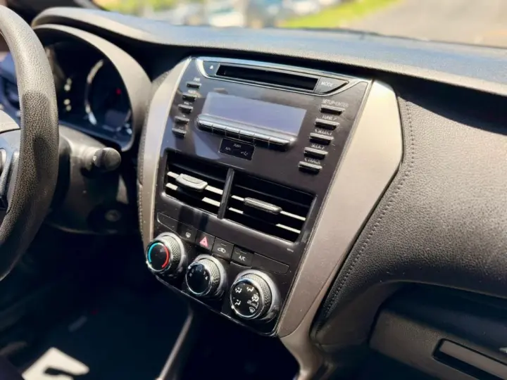 YARIS XL 1.3 Flex 16V 5p Mec.