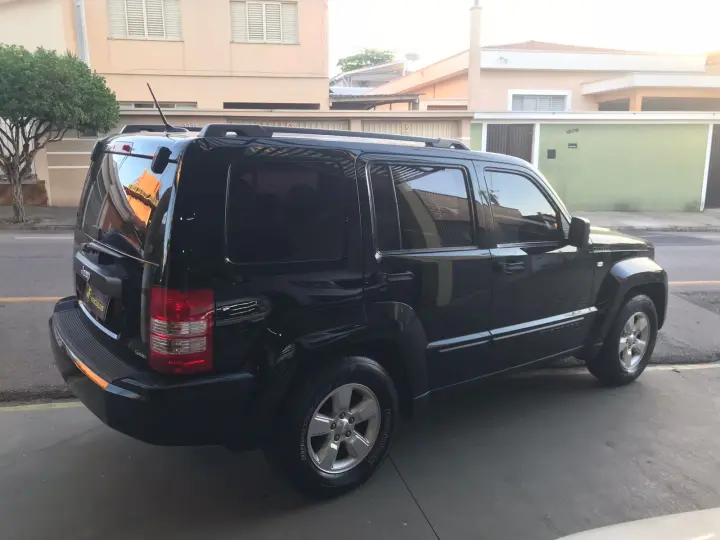 CHEROKEE 3.7 Sport 4X4 V6 12V