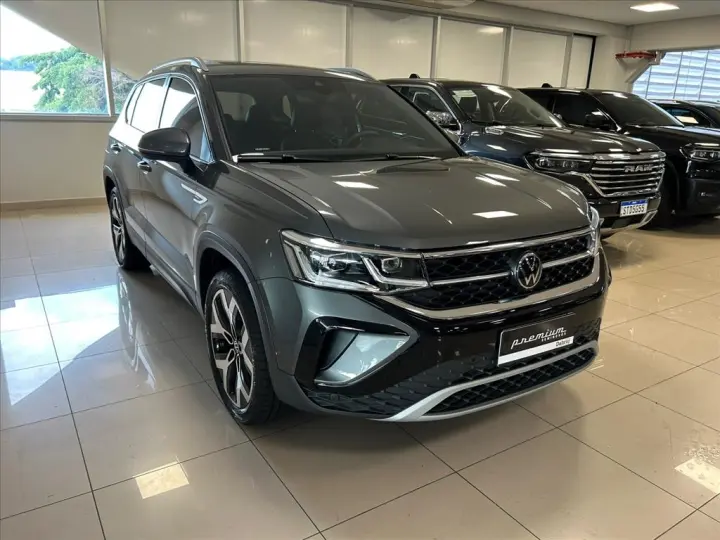 TAOS 1.4 250 TSI TOTAL FLEX HIGHLINE AUTOMÁTICO