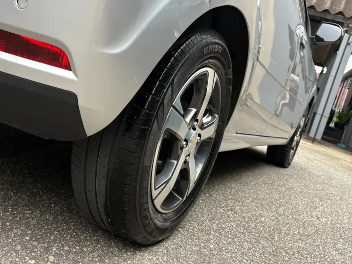 ONIX 1.4 MPFI LTZ 8V