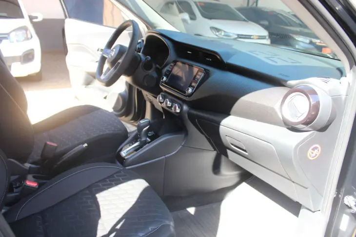 Kicks 1.6 16V 4P FLEXSTART ADVANCE XTRONIC AUTOMÁTICO CVT