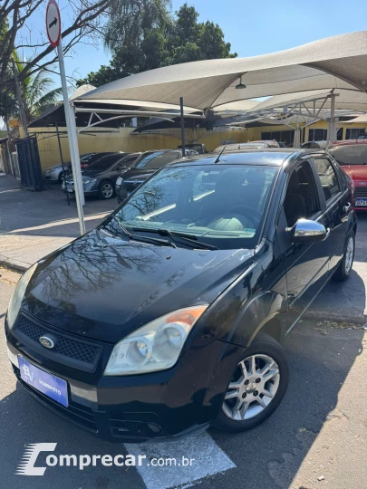 FIESTA 1.6 MPI Sedan 8V