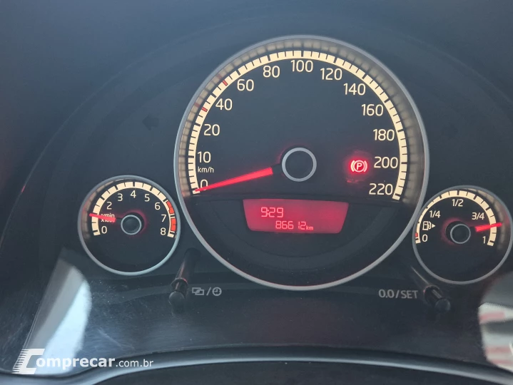 UP 1.0 TSI High UP 12V