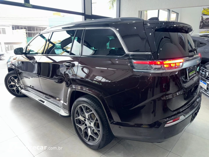 COMMANDER 1.3 T270 Turbo Overland