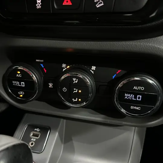 Toro Volcano 2.0 16V 4x4 TB Diesel Aut.