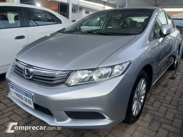 CIVIC - 1.8 LXS 16V 4P AUTOMÁTICO