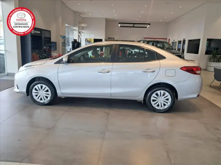 YARIS 1.5 16V FLEX SEDAN XL MULTIDRIVE