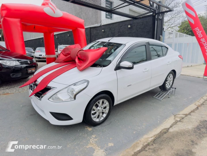 Versa Sedan 1.6 16V 4P FLEX SV