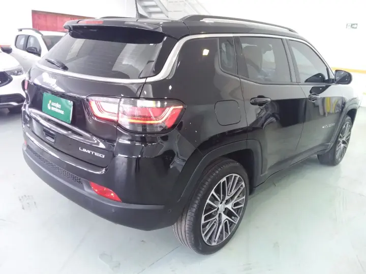 COMPASS 1.3 T270 TURBO FLEX LIMITED AT6