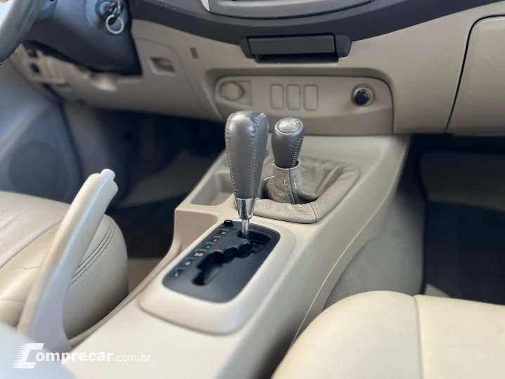 HILUX SW4 3.0 SRV 4X4 16V TURBO INTERCOOLER DIESEL 4P AUTOMÁ