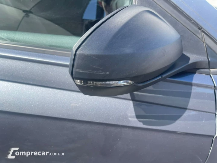 Polo Hatch 1.0 4P MPI TRACK