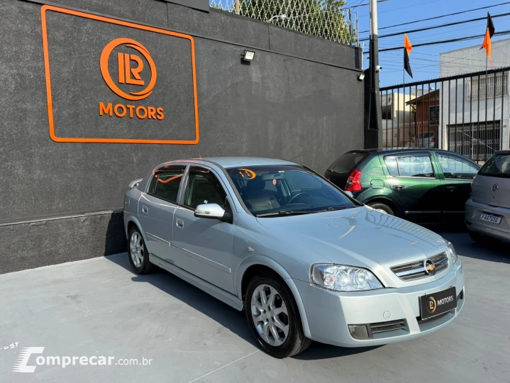 ASTRA 2.0 MPFI Advantage 8V