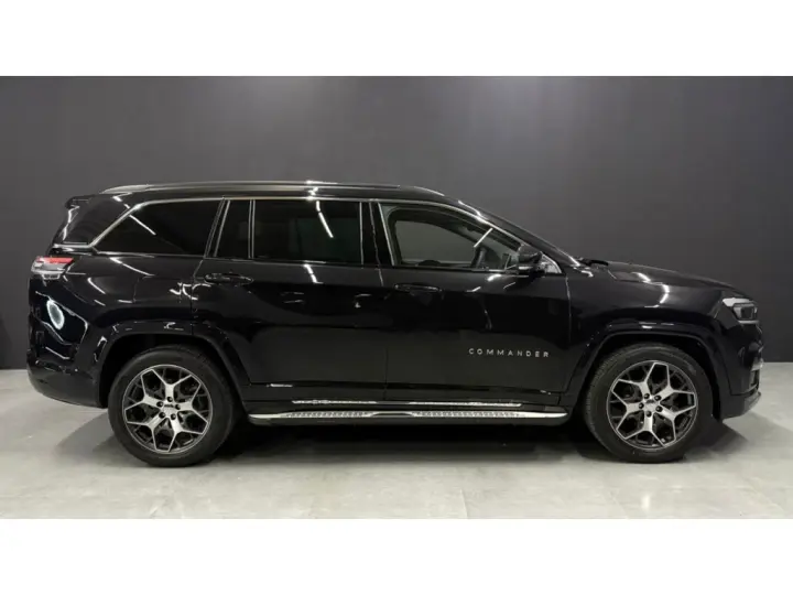 COMMANDER 1.3 T270 TURBO FLEX OVERLAND AT6