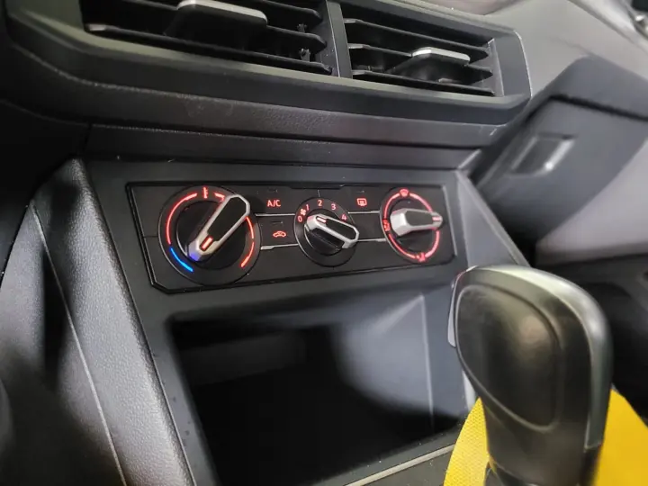 Nivus Comfortline 1.0 200 TSI Flex Aut.