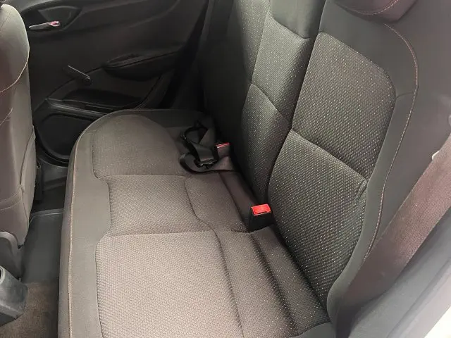 ONIX - 1.4 MPFI LT 8V 4P MANUAL