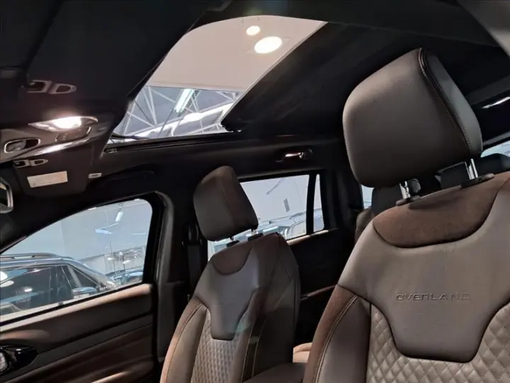 COMMANDER 1.3 T270 Turbo Overland