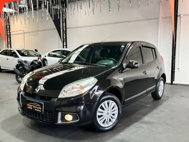 SANDERO - 1.6 PRIVILÉGE 8V 4P MANUAL