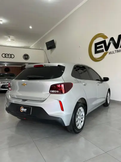 ONIX HATCH LT 1.0 12V Flex 5p Mec.