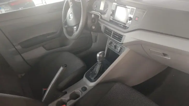 VIRTUS 1.6 AUTOMÁTICO