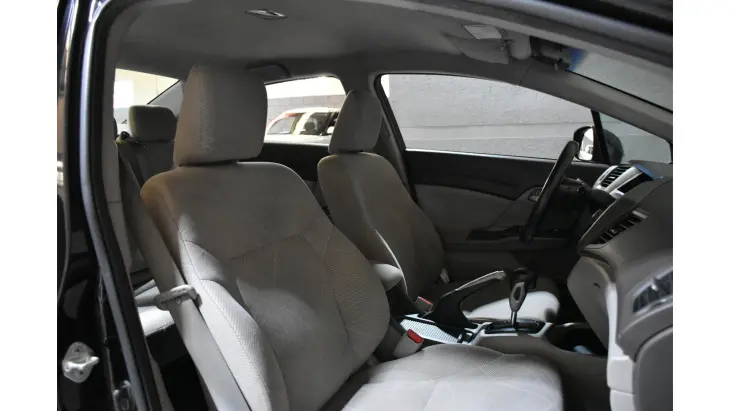 CIVIC - 1.8 LXS 16V 4P AUTOMÁTICO