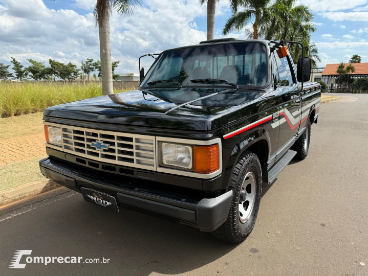 D20 4.0 Custom DE Luxe CS 8V