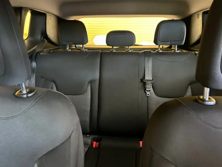 Renegade Longitude 1.8 4x2 Flex 16V Aut.