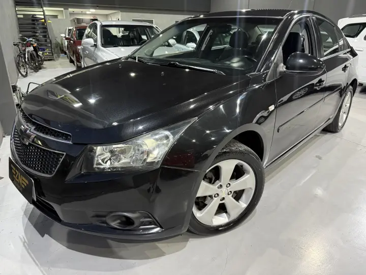 CRUZE 1.8 LT 16V FLEX 4P MANUAL