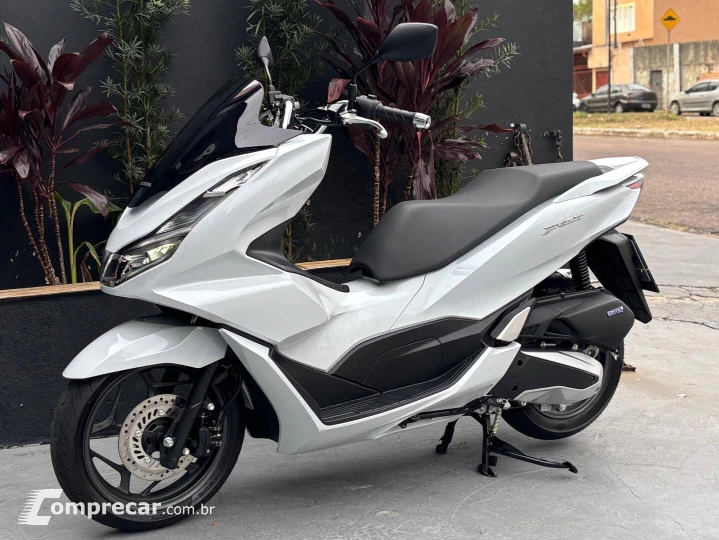 PCX 160