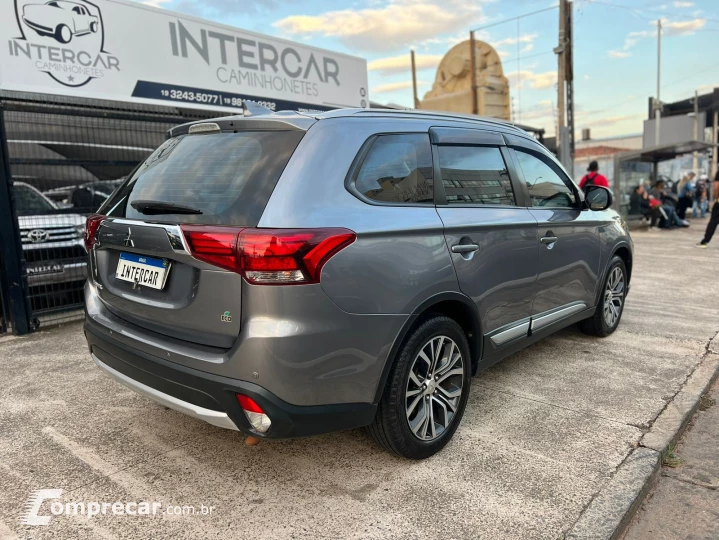 OUTLANDER 2.0 Comfort 16V