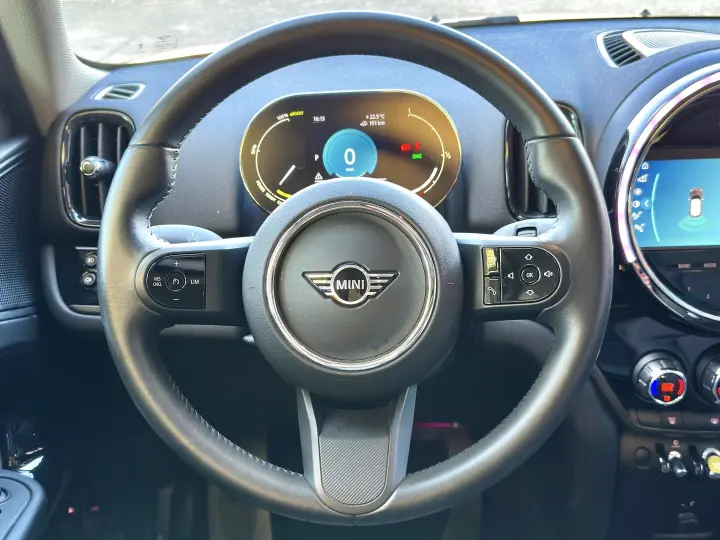 COUNTRYMAN 1.5 12V TWINPOWER TURBO HYBRID COOPER S E EXCLUSI