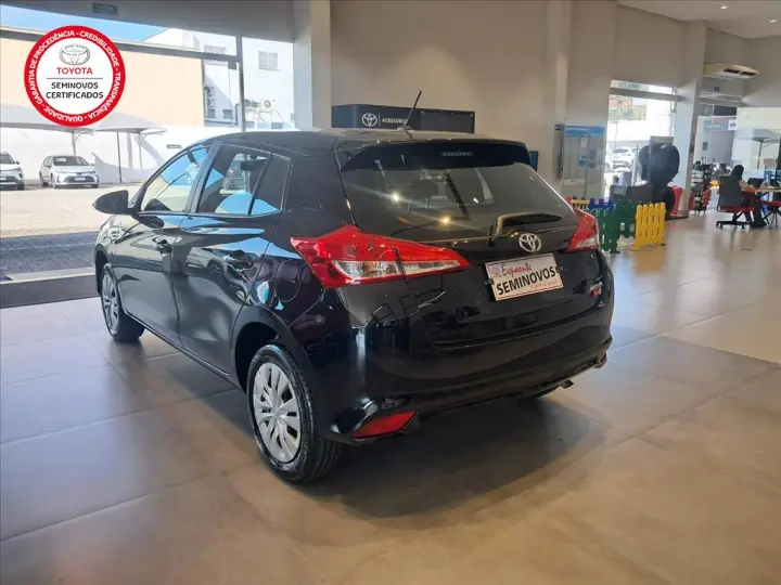 YARIS 1.5 16V FLEX XL MULTIDRIVE