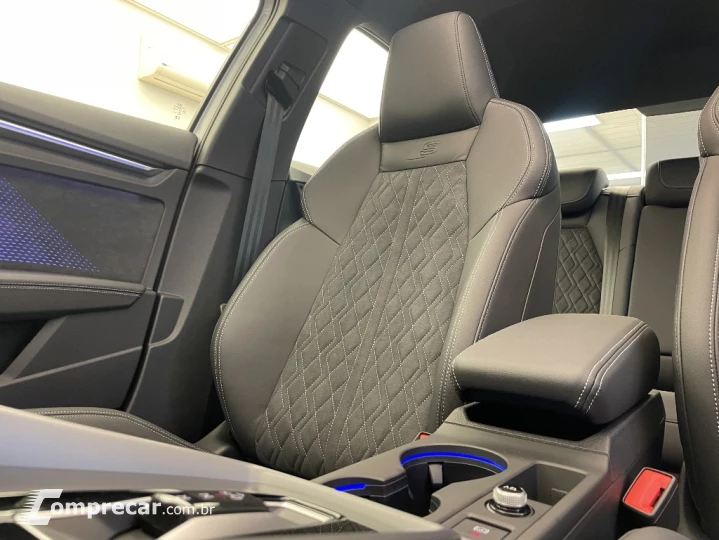 A3 2.0 40 TFSI GASOLINA SEDAN PERFORMANCE BLACK S-TRONIC