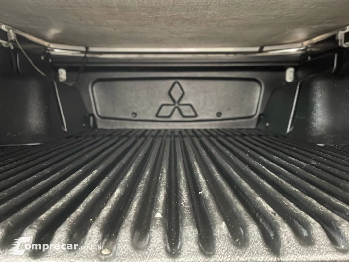 L200 Triton HPE 3.2 CD TB Int.Diesel Aut