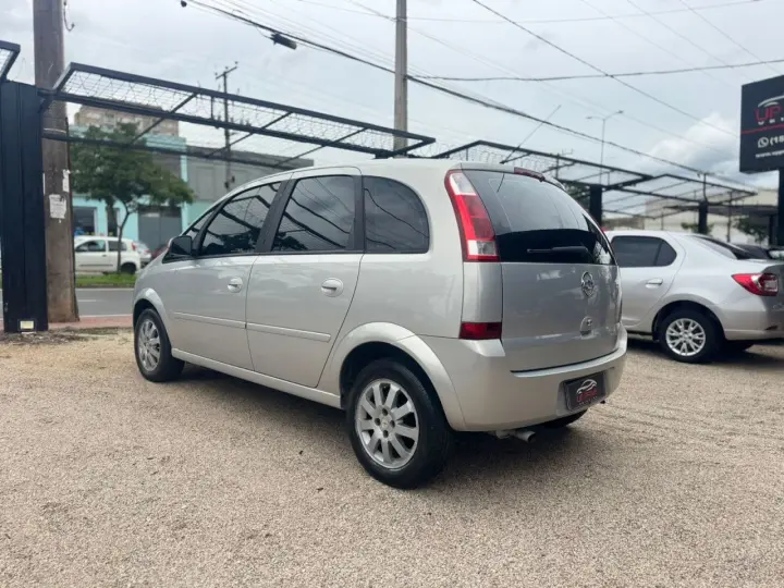 Meriva 1.8 4P