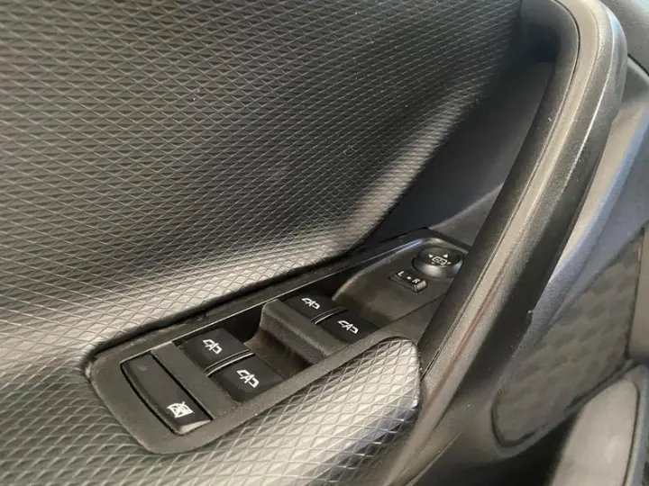 TRACKER 1.0 TURBO 12V FLEX AUT.