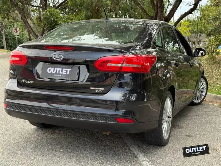 FOCUS 2.0 TITANIUM SEDAN 16V FLEX 4P POWERSHIFT