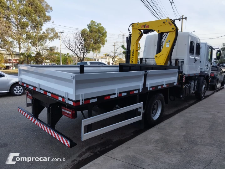 Constellation 17.210 (Munck + Cabine Suplementar + Carroceri