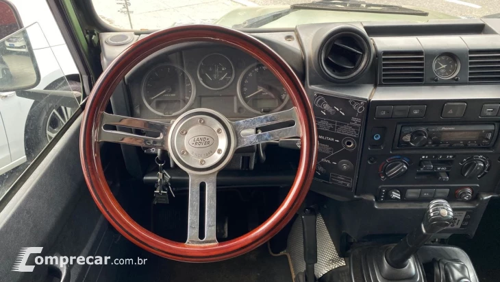 LAND ROVER DEFENDER 2.4 130 4X4 TURBO