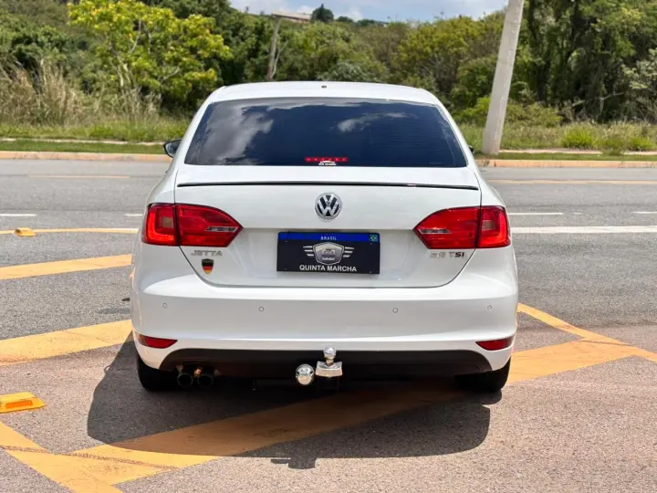 Jetta 2.0 Comfortline Tiptronic (Flex)